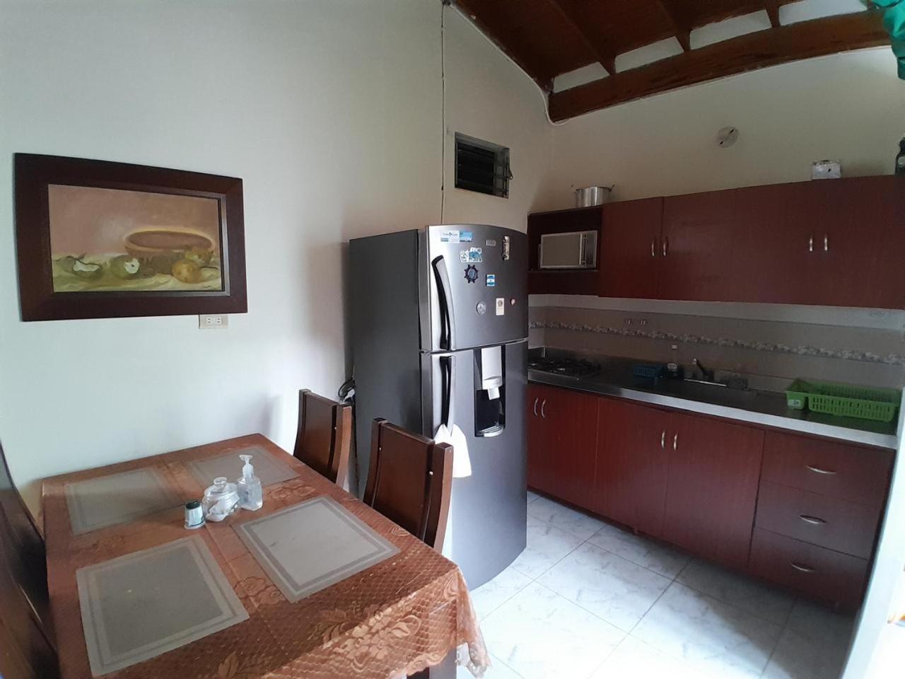 Manila Private #4 In Shared Apartamento *